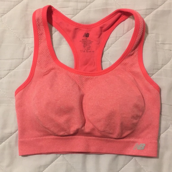 New Balance Sports Bra - Picture 1 of 4